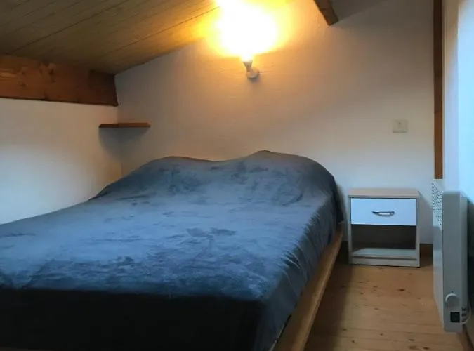 A 150m De La * La Bétaudière