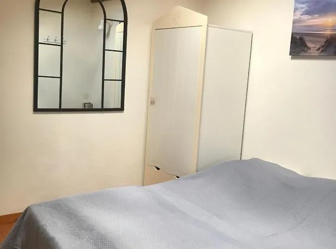 A 150m De La * La Bétaudière